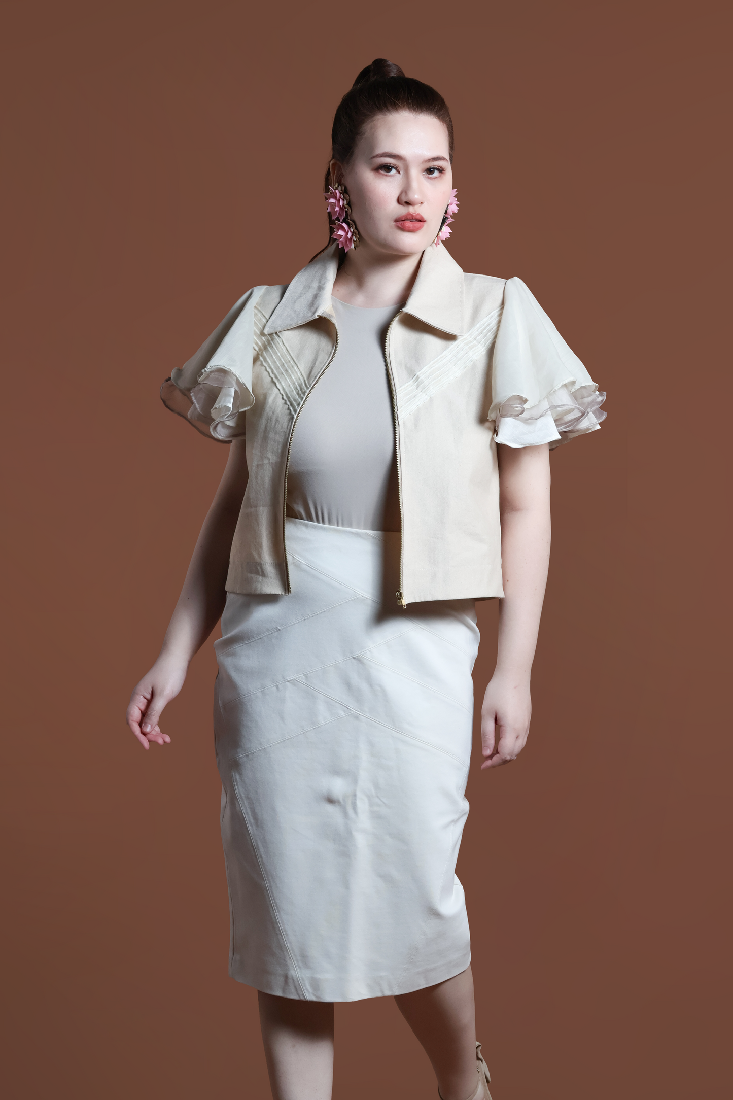 LIPAD JACKET WITH MALANDI SLEEVES IN CREAM AND RARE ABACA WEAVE
