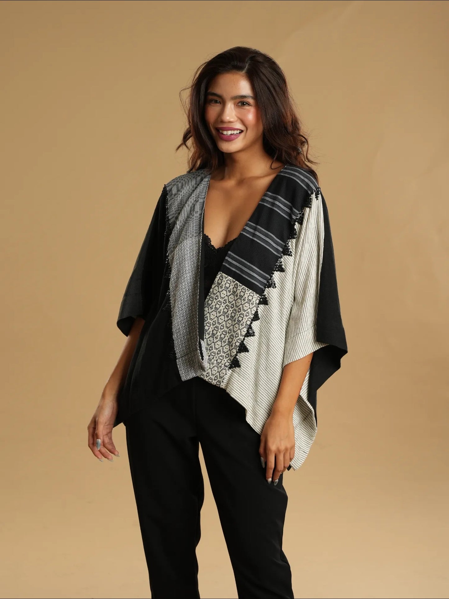 Heritage Poncho Black Linen