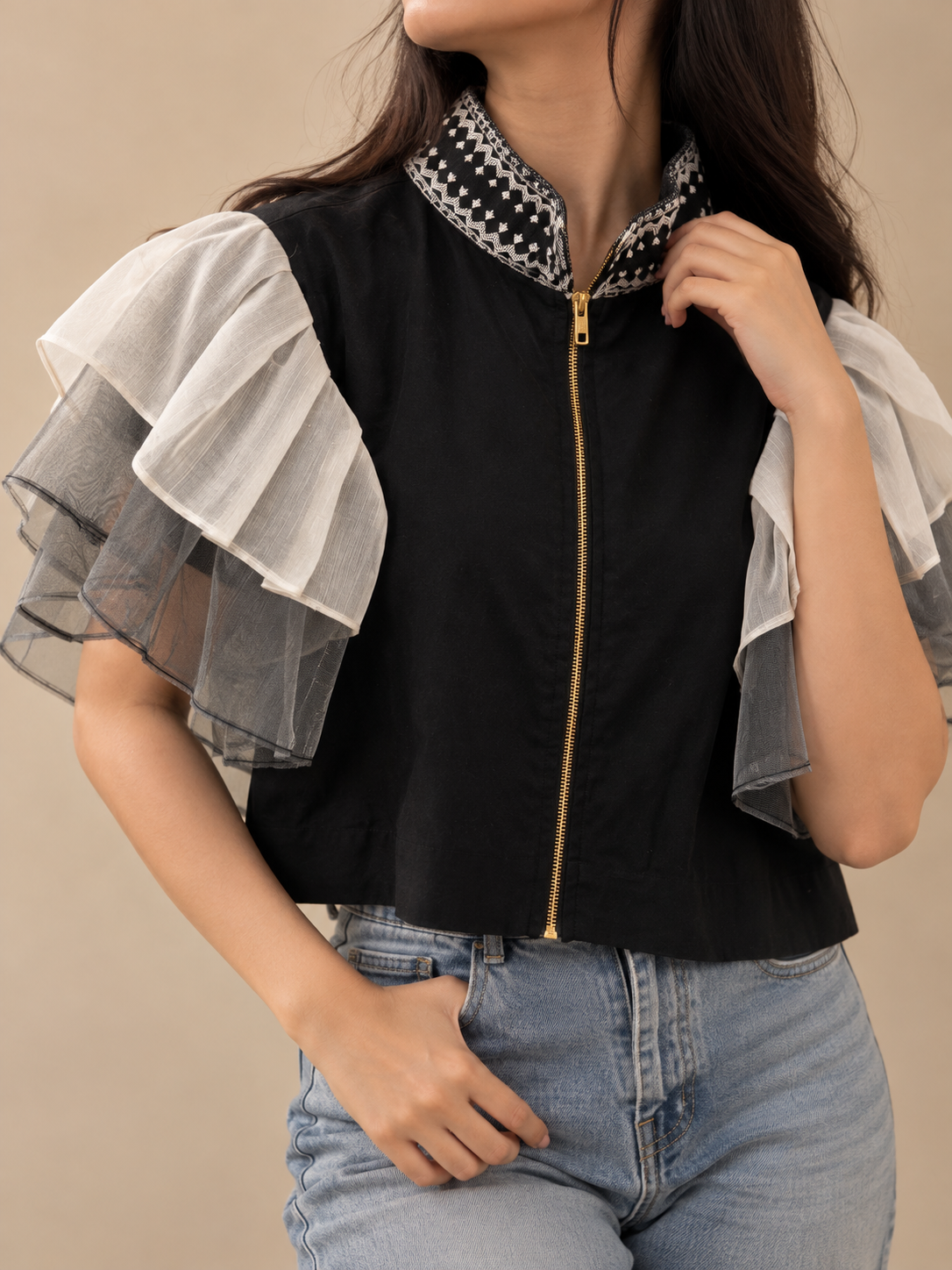 GANTIMPALA TOP IN BLACK LINEN  WITH PALAY OF SAGADA WEAVE
