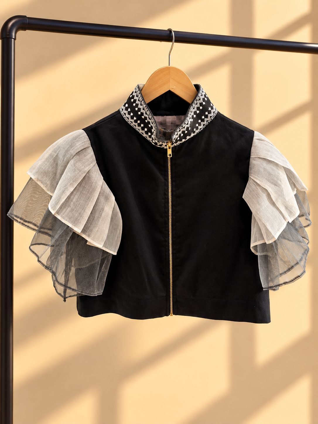 GANTIMPALA TOP IN BLACK LINEN  WITH PALAY OF SAGADA WEAVE