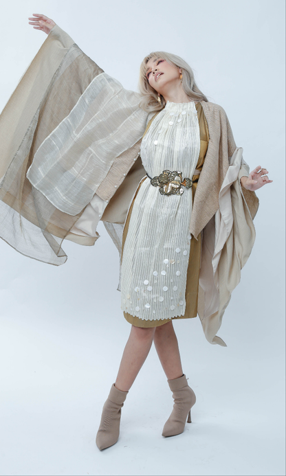 Dyosang Bumaba sa Langit: New York Fashion Week Look 3