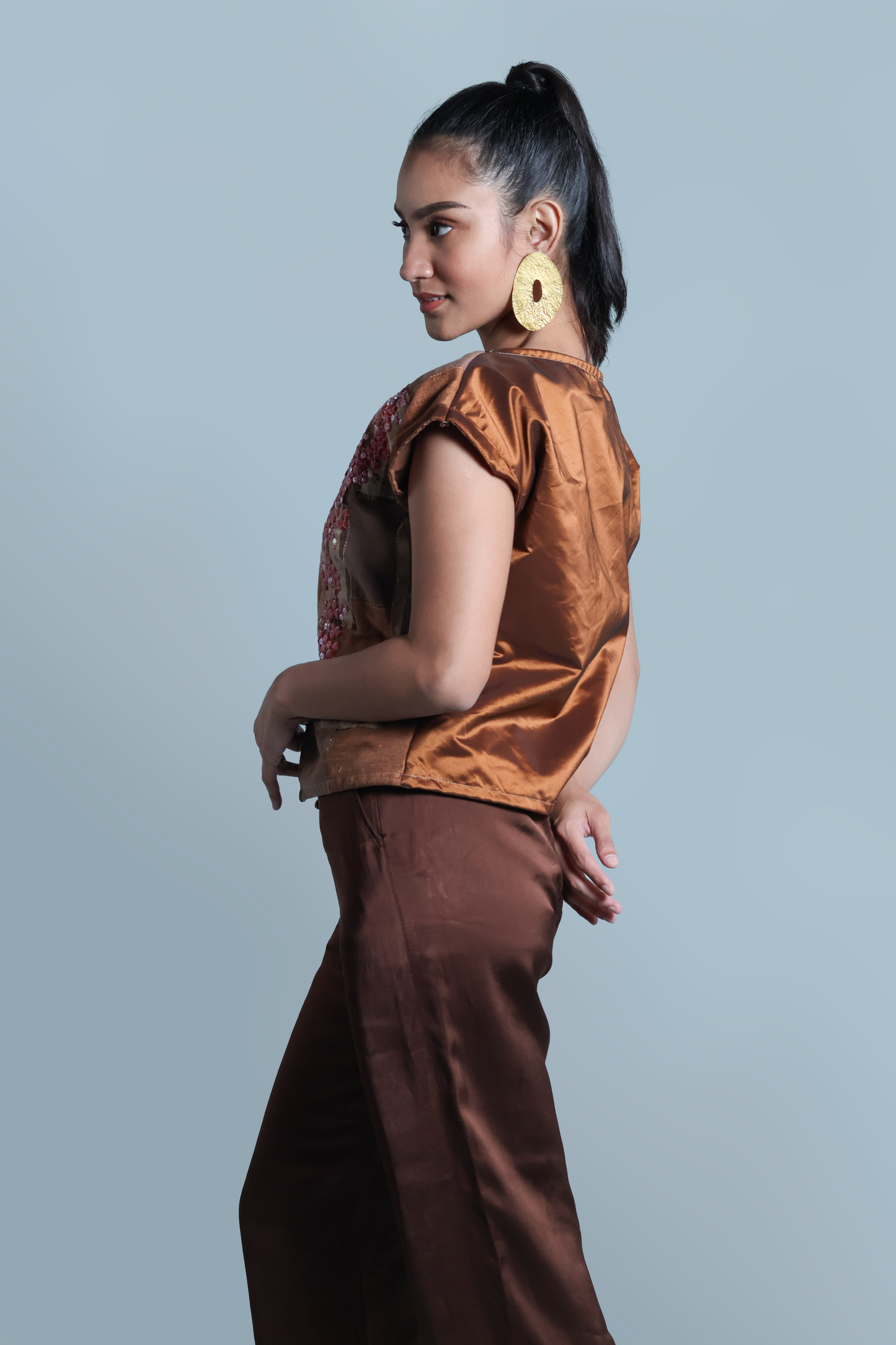 PROTEKTADO TOP IN  BROWN SIBAGAT WEAVE WITH BEADWORKS