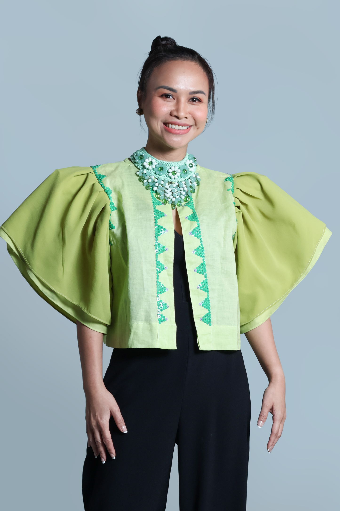 BLUSA IN LIME LINEN WITH BEADWORKS