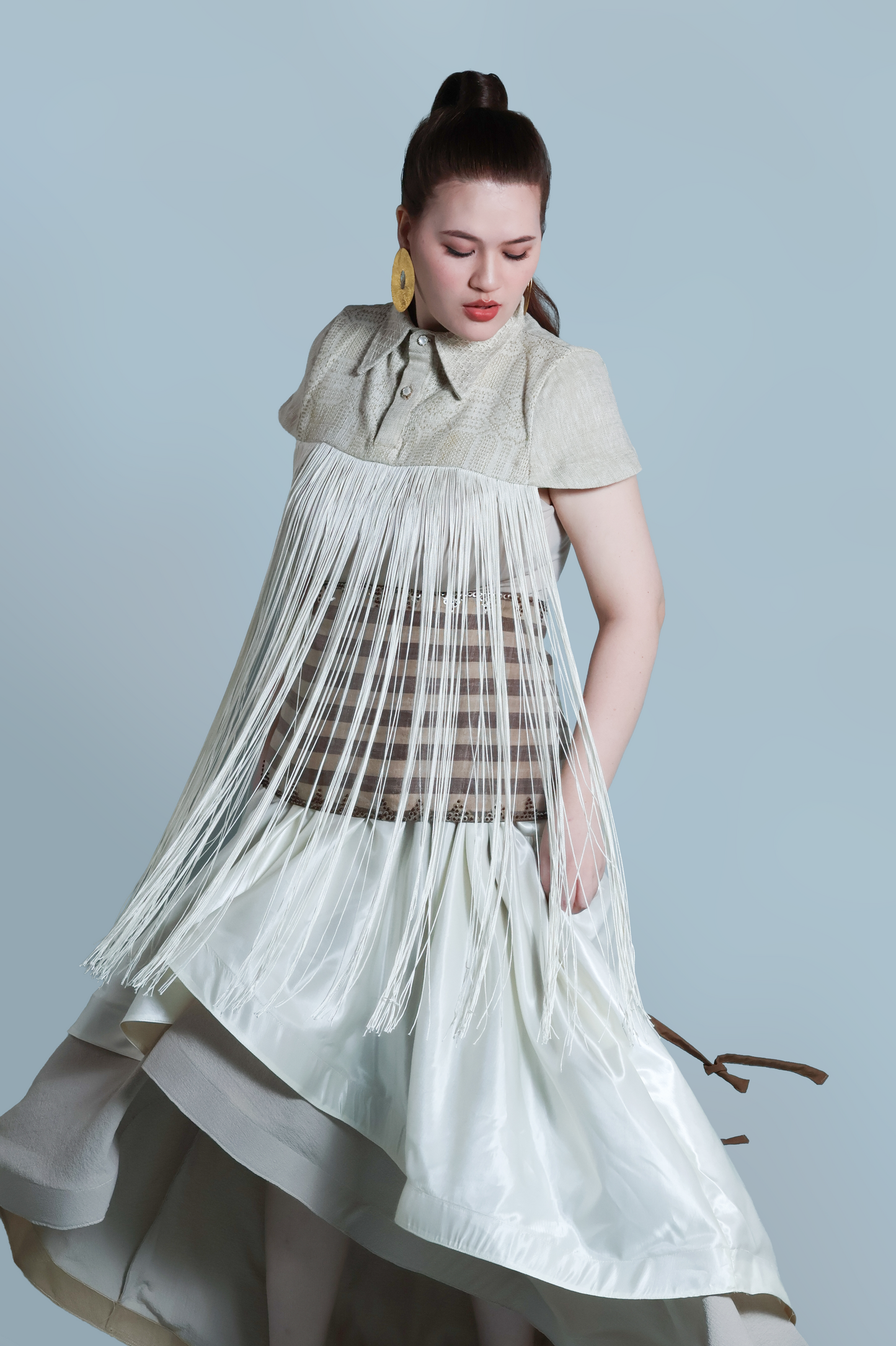 NAG-IISA KANG BIDA, CREAM FRINGE TOP WITH PIÑA