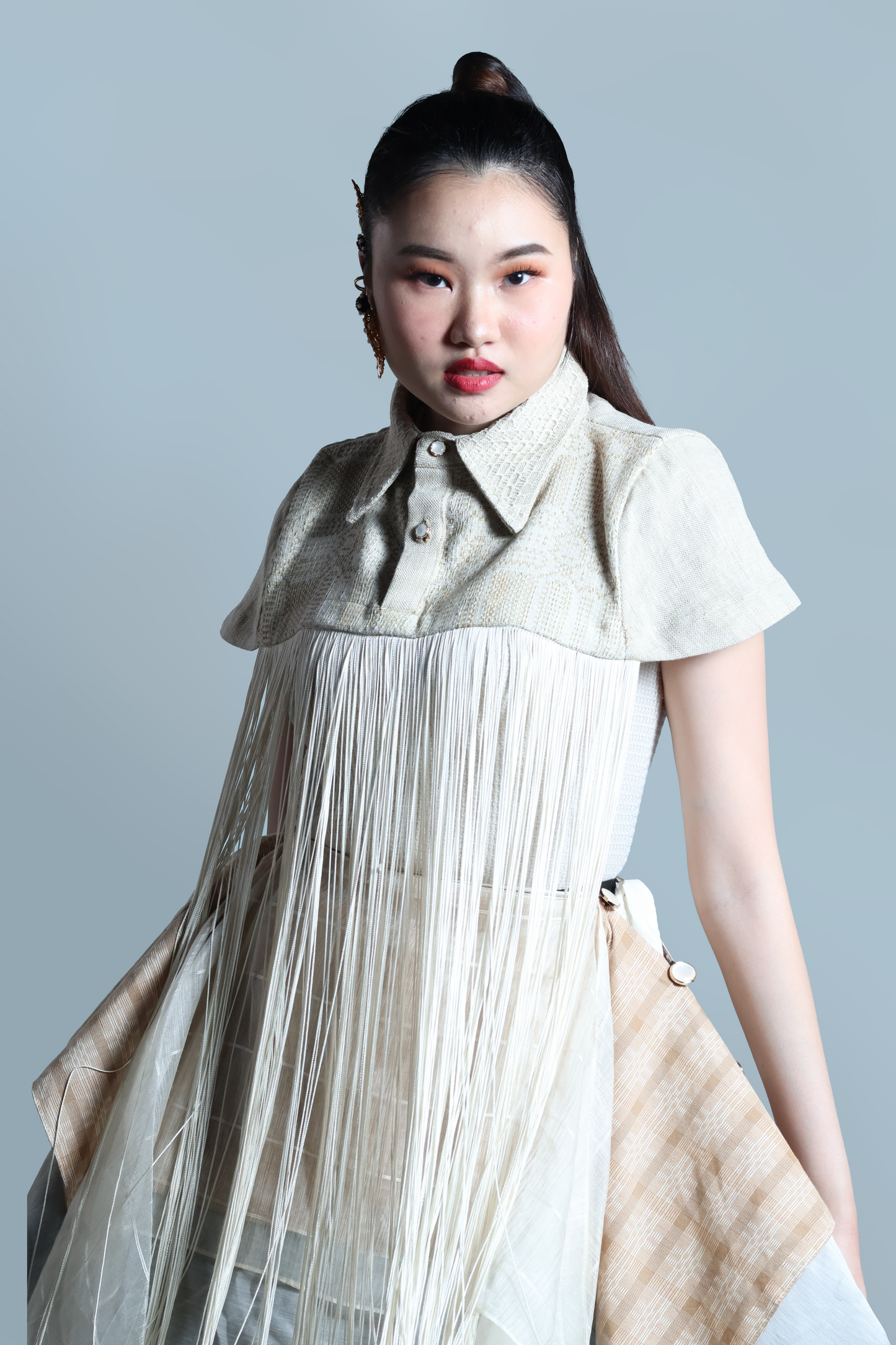 NAG-IISA KANG BIDA, CREAM FRINGE TOP WITH PIÑA