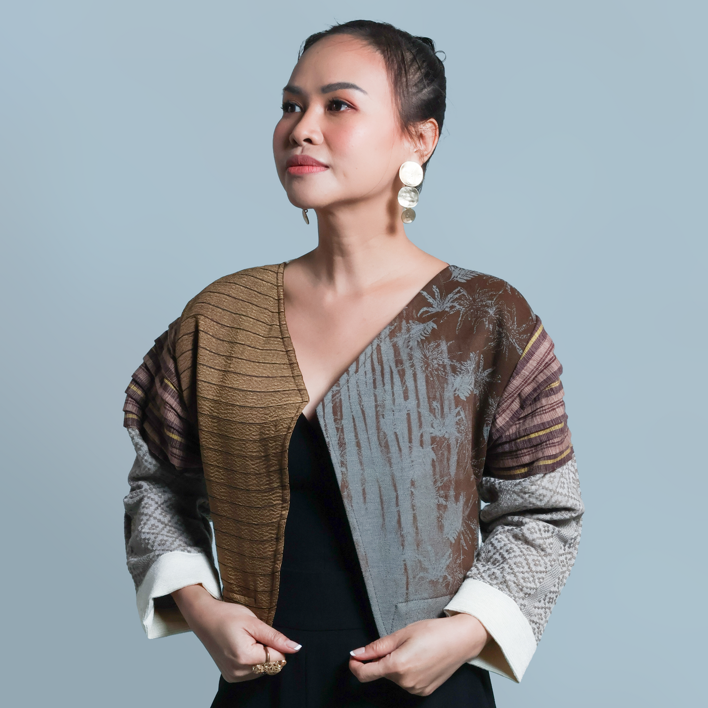 BIGHANI STATEMENT JACKET IN RARE DENIM+INABEL