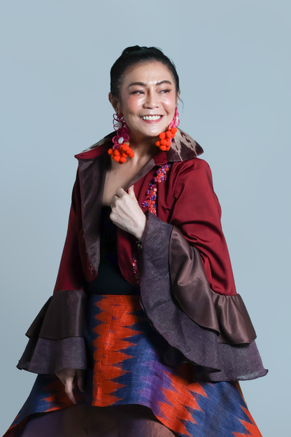 LEAD SINGER WITH WIDE SLEEVES IN MAROON TNALAK