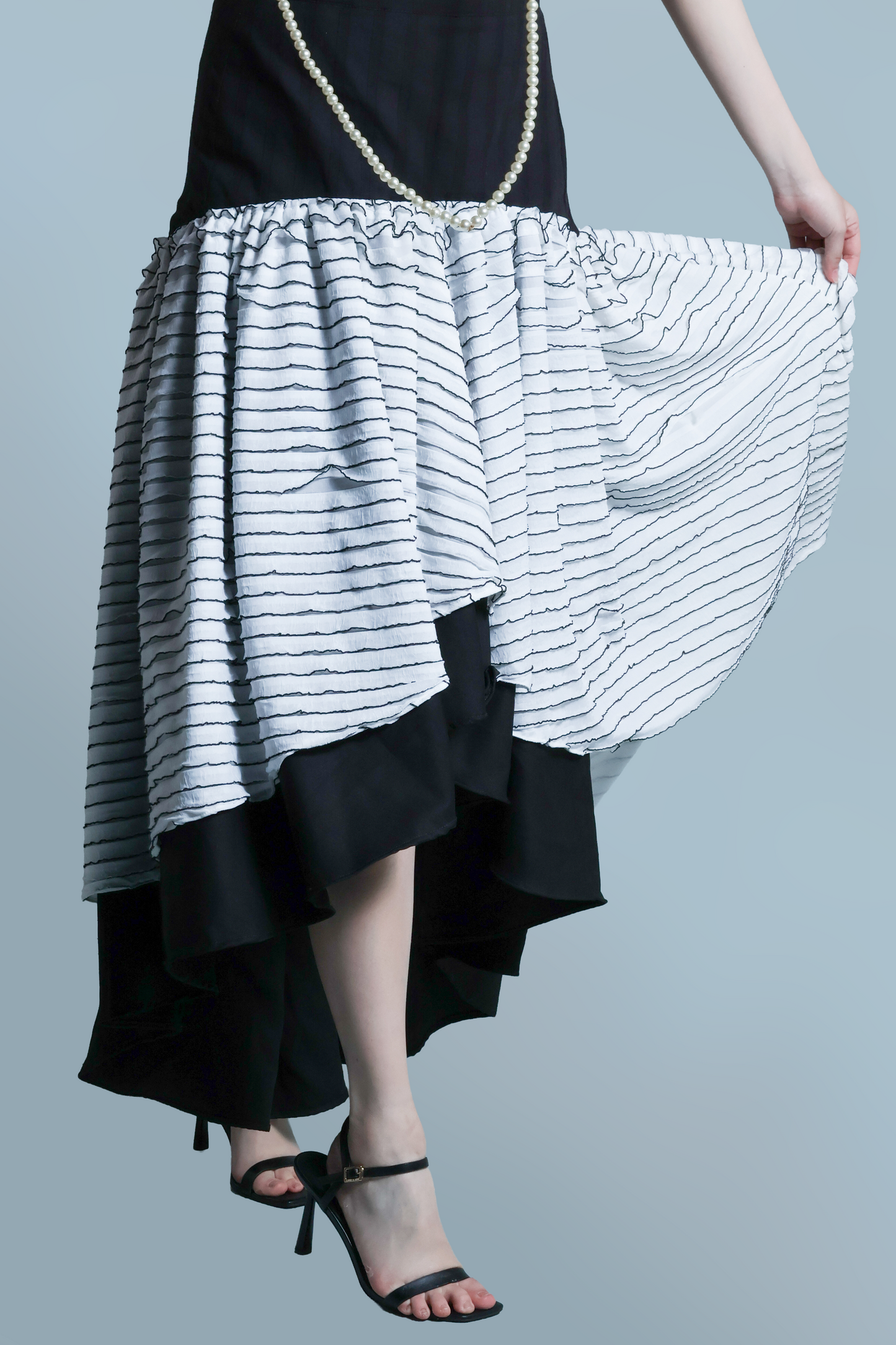 NEBUKADNEZZAR SKIRT BLACK WHITE