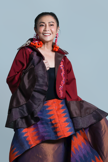 LEAD SINGER WITH WIDE SLEEVES IN MAROON TNALAK