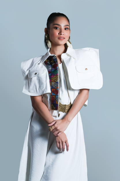 LAGING HANDA JACKET IN WHITE DENIM