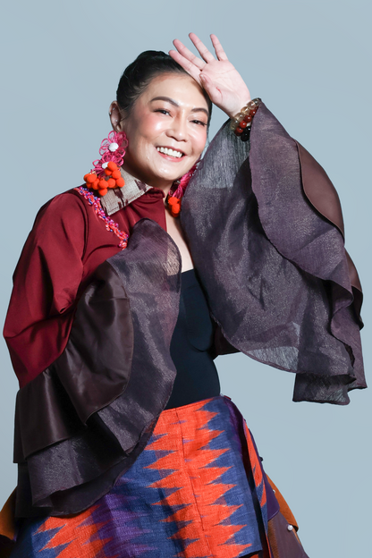 LEAD SINGER WITH WIDE SLEEVES IN MAROON TNALAK