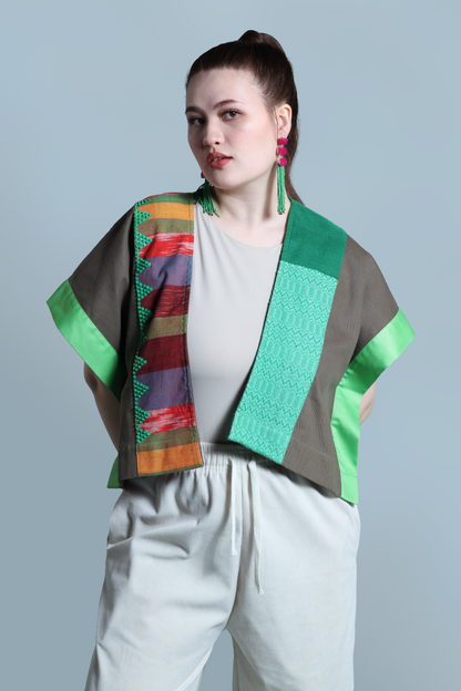 HERITAGE PONCHO GREEN WITH IKAT OF THE NORTH