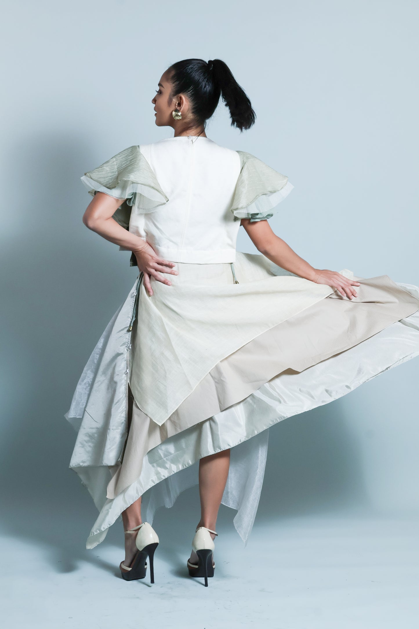 KABOGERA WRAP SKIRT IN SILVER Cream With Cotton Abaca