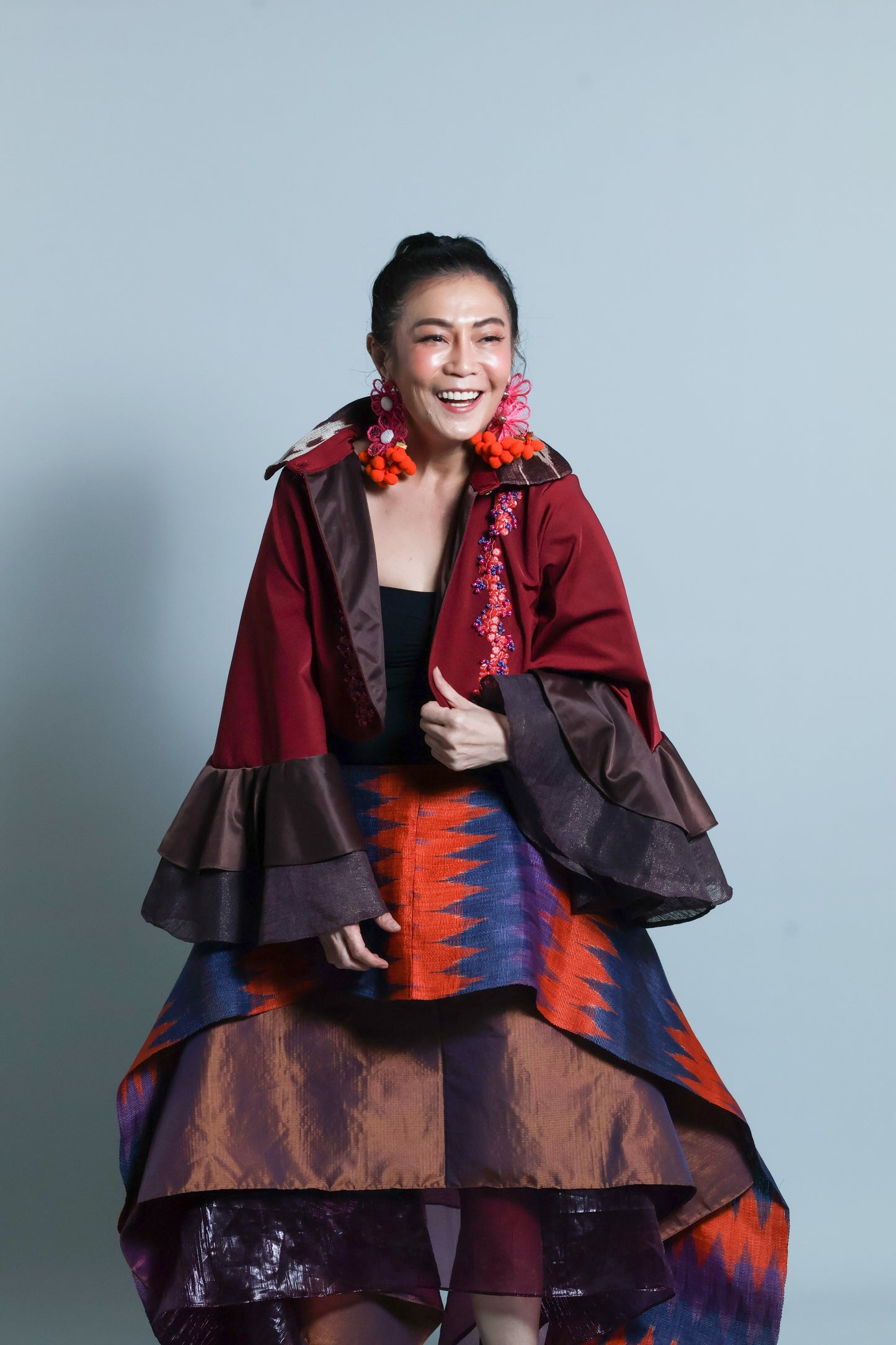 LEAD SINGER WITH WIDE SLEEVES IN MAROON TNALAK