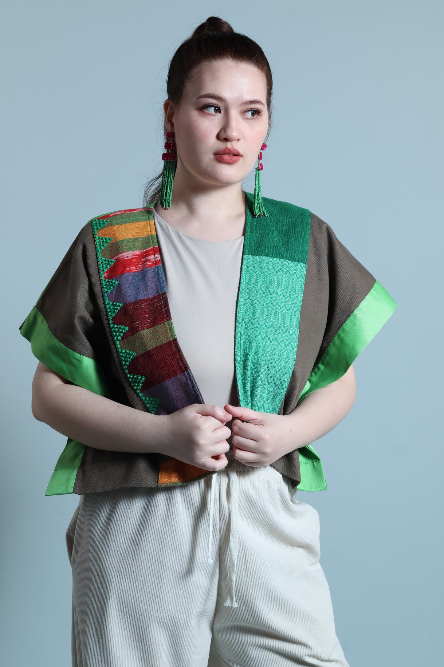 HERITAGE PONCHO GREEN WITH IKAT OF THE NORTH