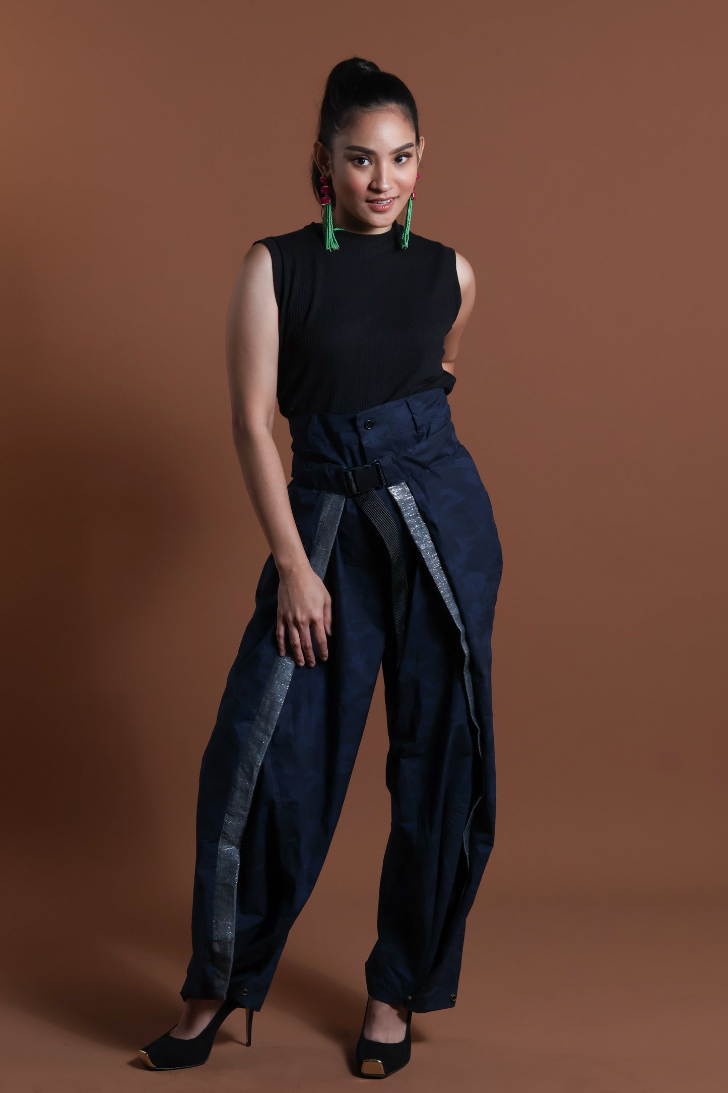 ADJUSTABLE  WIDE BLUE FATIGUE MILITARY PANTS WITH SILVER METALLIC HABLON
