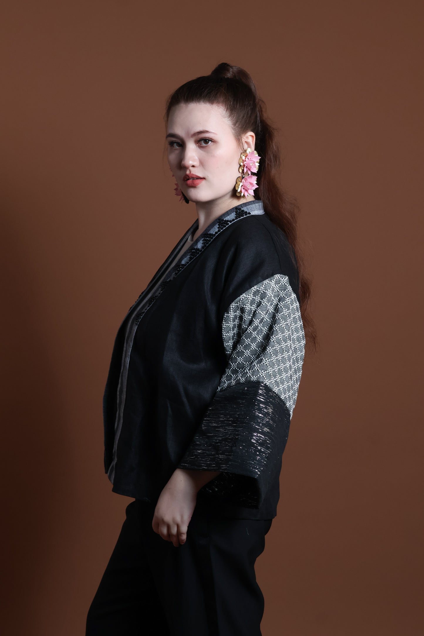 GABING MAPAYAPA BLACK LINEN WITH KUNDIMAN WEAVE