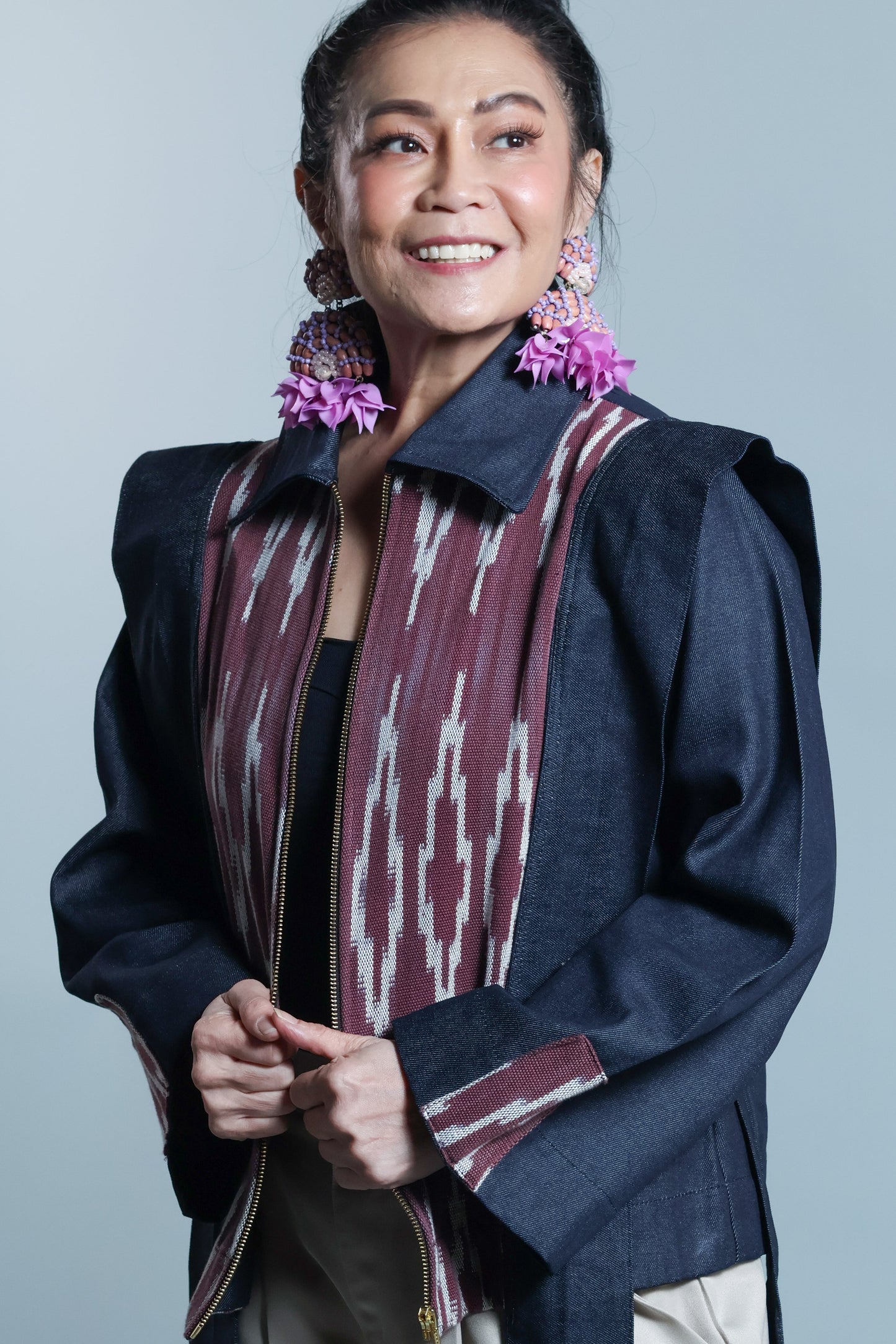 JUMPER JACKET IN PURPLE TNALAK WEAVE OF THE NORTH