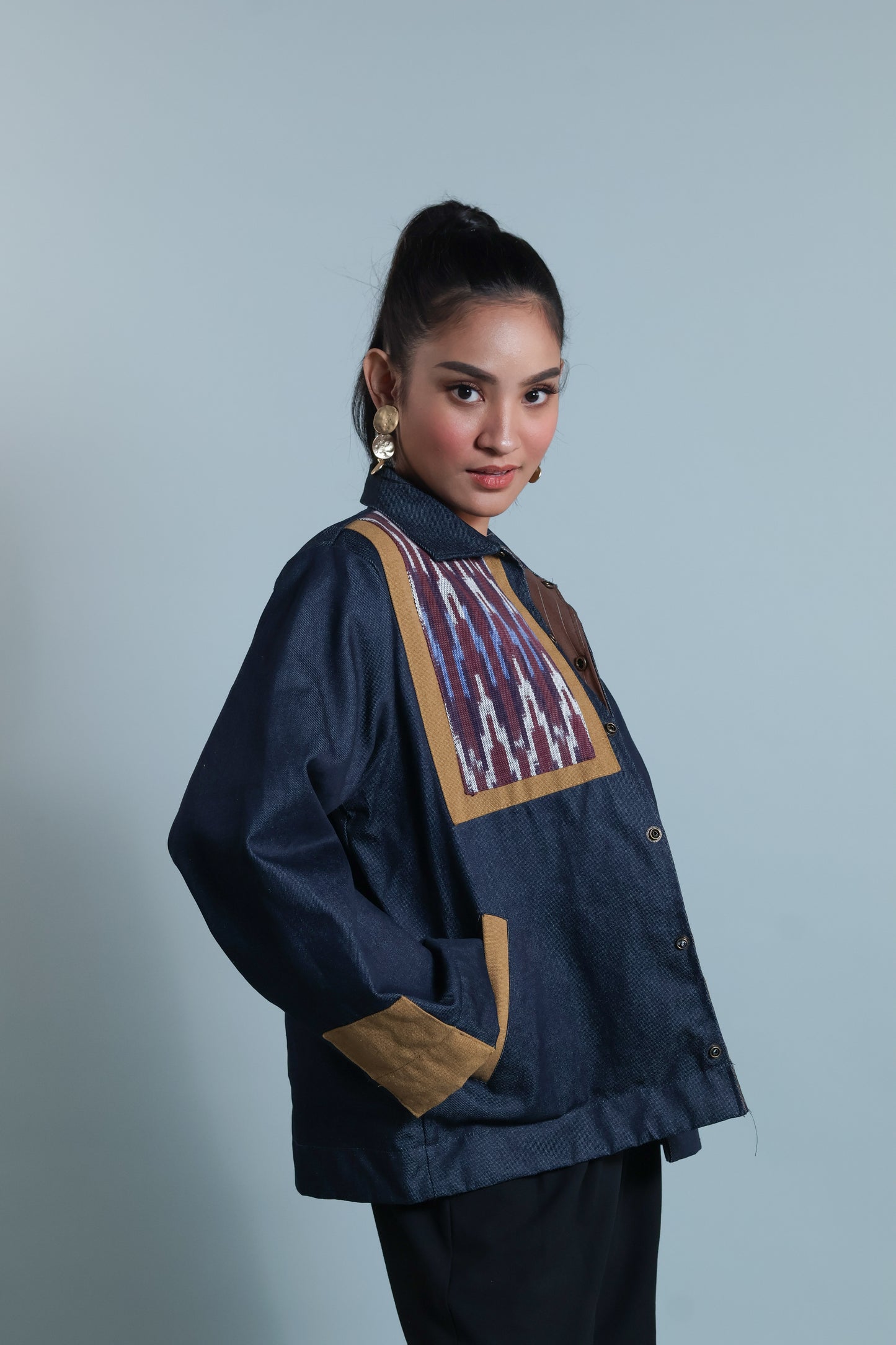 MAGINOO UNISEX JACKET IN DENIM AND IKAT OF THE NORTH