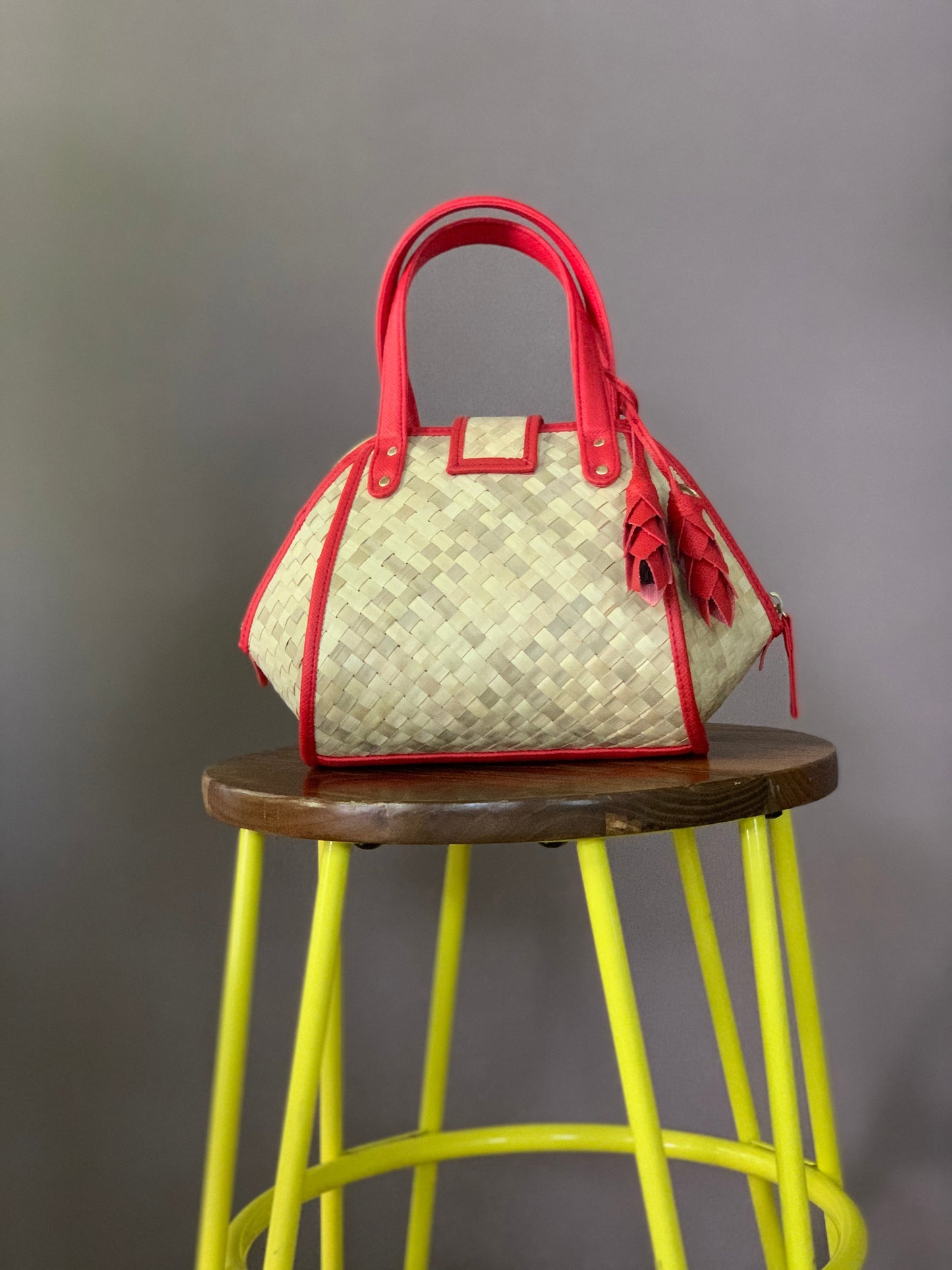 Kawai Pandan Handbag with Leaf Tassel and Long Strap in Red