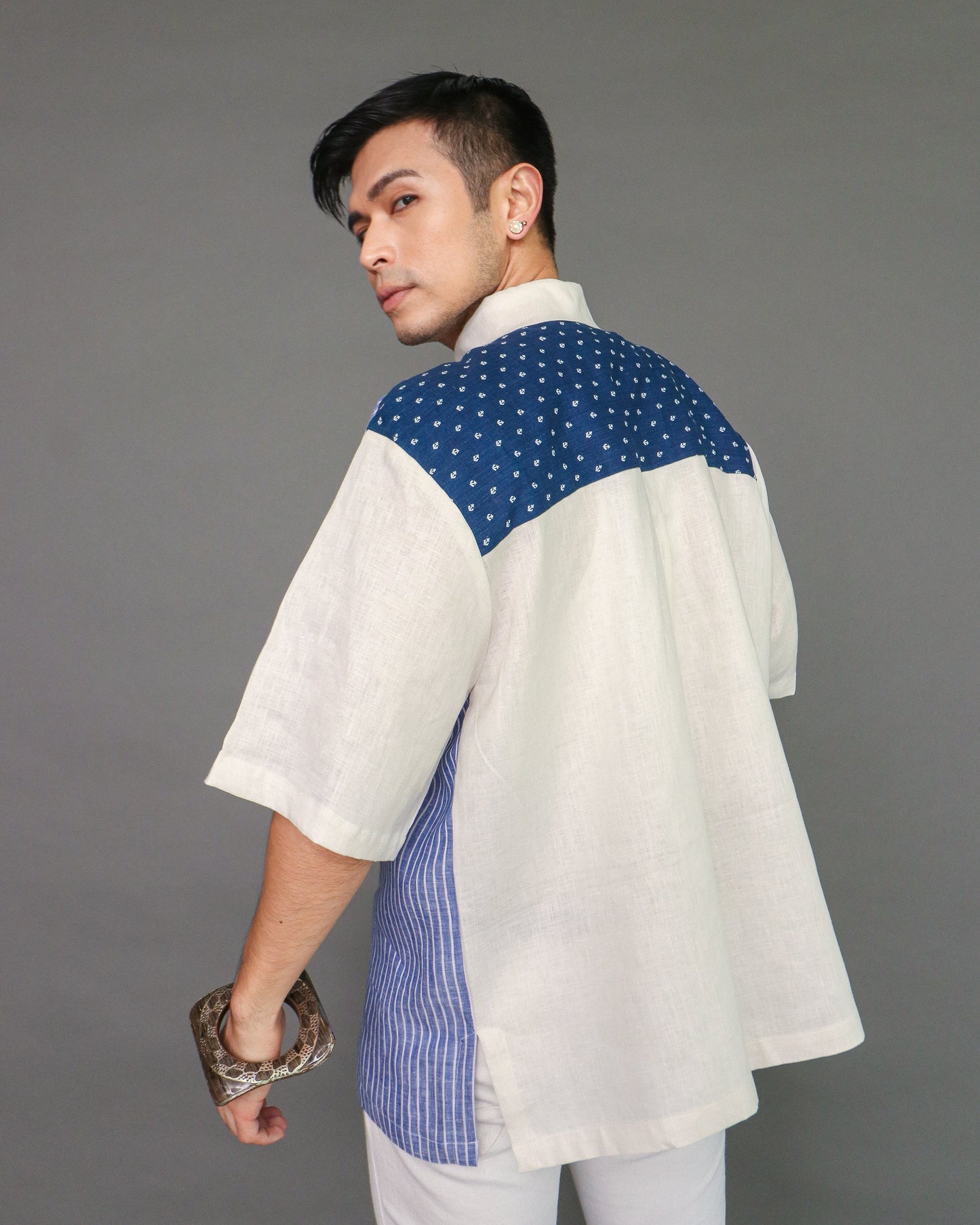 Matipuno Men's Polo in Linen
