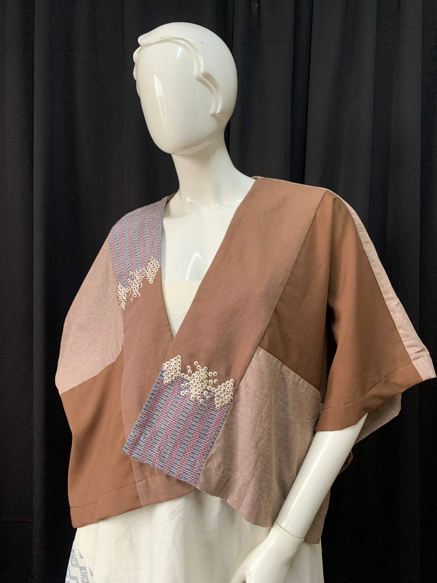 Heritage Poncho in Dark Brown with Kantarines