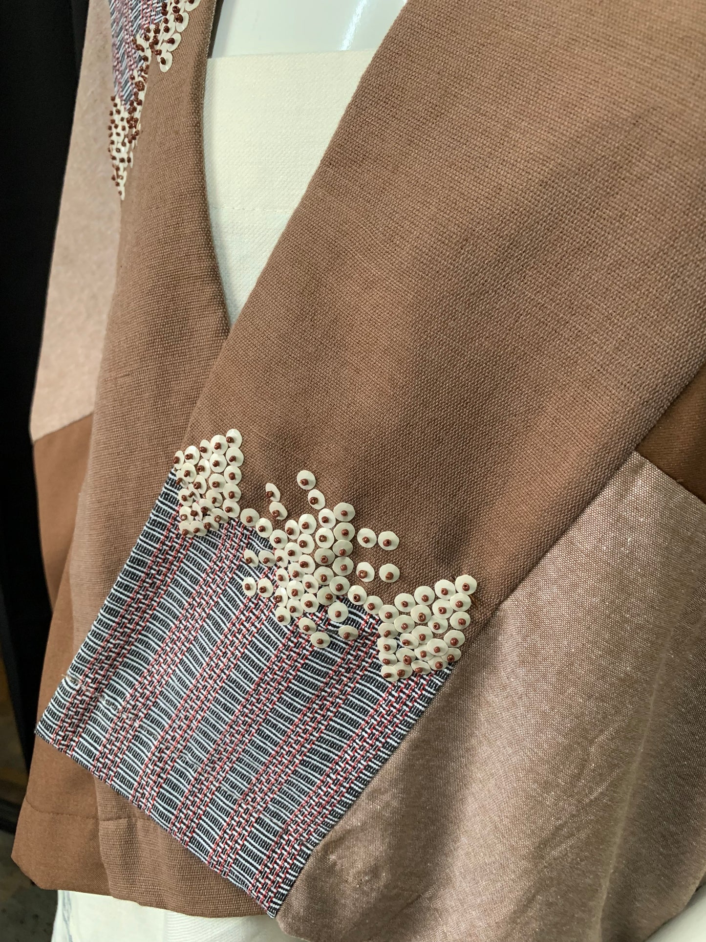Heritage Poncho in Dark Brown with Kantarines