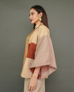 Aruga Samurai Kimono Poncho in Hand Dyed Cotton of Mindoro