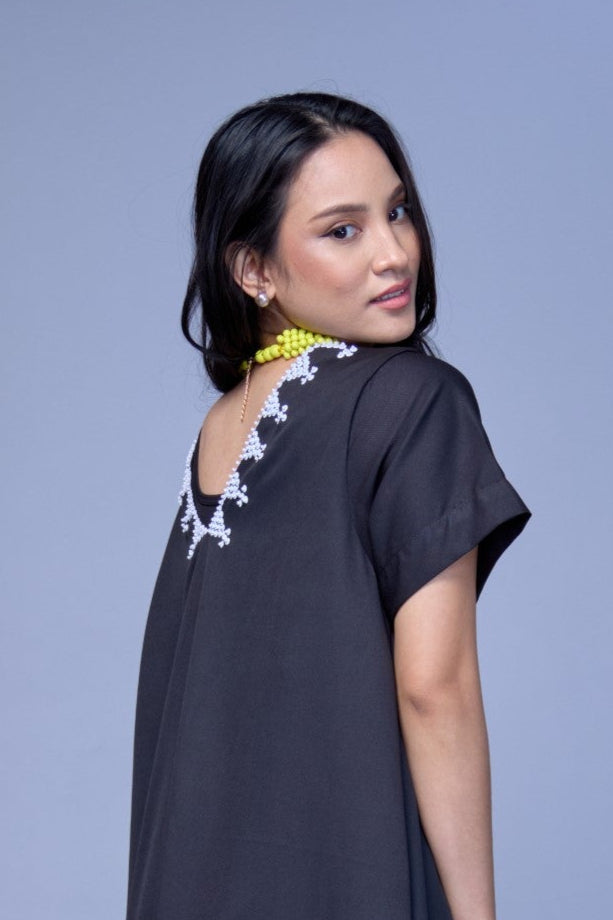 Elegante Black Dress