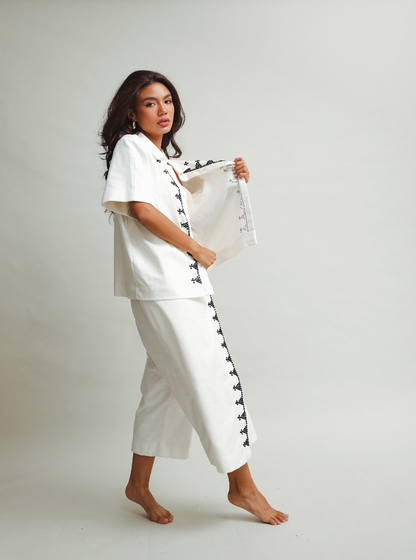 Large-XL White Lakwatsa Linen Coords with Hand Embroidery