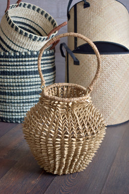 Jar Shaped Lamp Frame Basket with Handle