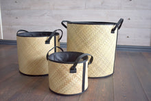 Load image into Gallery viewer, Zen Pandan Round Planter Basket